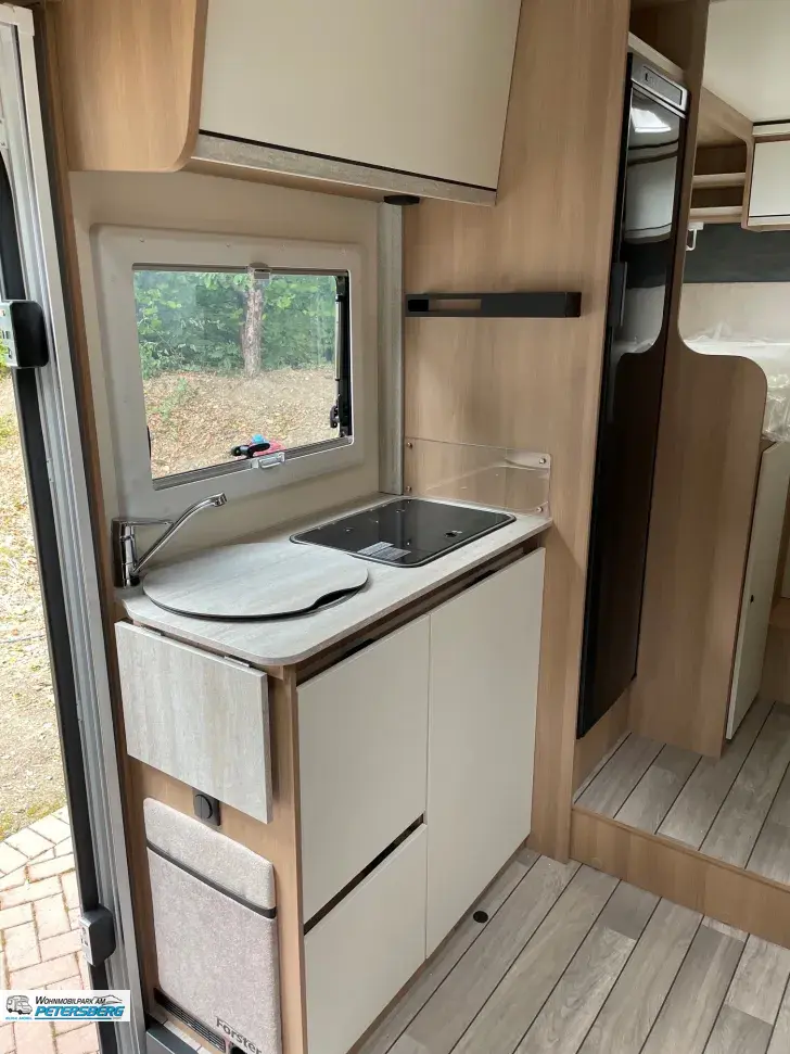 Fahrzeugbild Forster A 699 EB 165 PS * Automatik * 4,1 t #9
