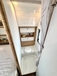 Fahrzeugbild Fendt Bianco Selection 550 SKM mit Klima und Markise #15