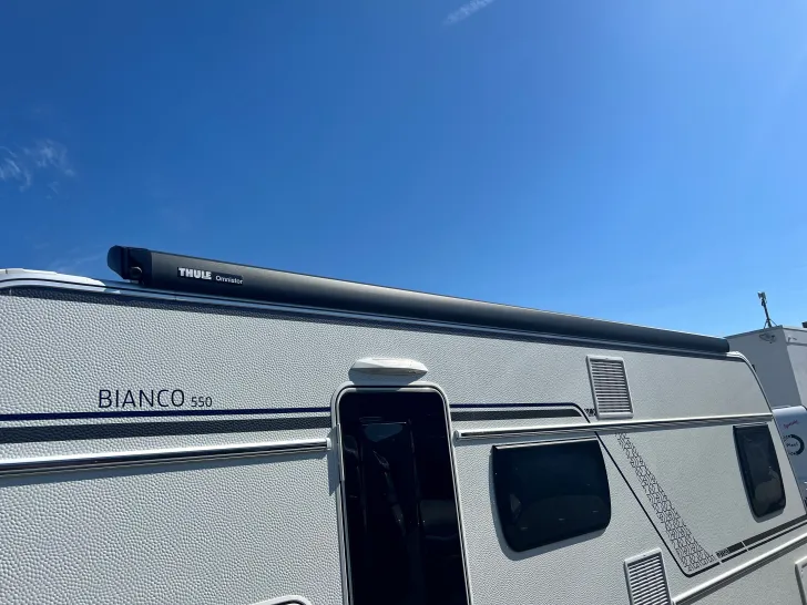 Fahrzeugbild Fendt Bianco Selection 550 SKM mit Klima und Markise #23