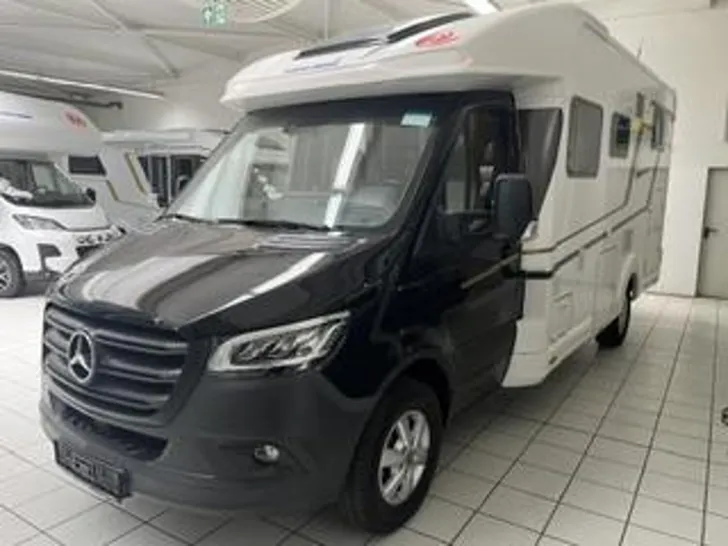 Fahrzeugbild Eura Mobil Profila T 696 EB Mercedes-Benz - Autom. - 170 PS #1