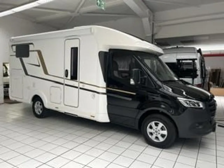 Fahrzeugbild Eura Mobil Profila T 696 EB Mercedes-Benz - Autom. - 170 PS #3