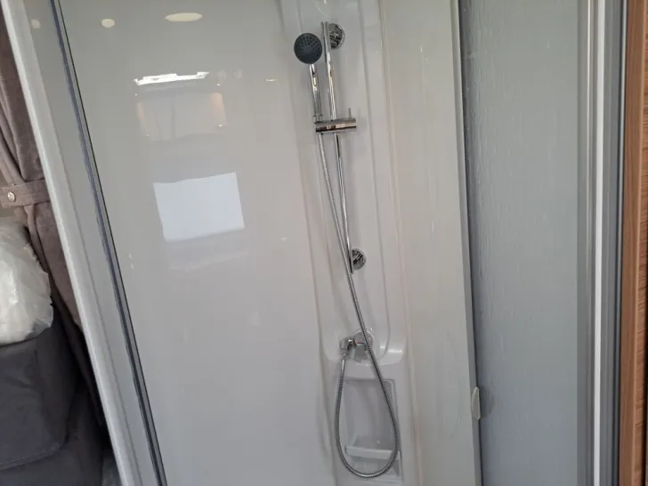 Fahrzeugbild Weinsberg CaraCore 700 MEG Light #17