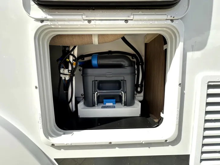 Fahrzeugbild Carado T338 ED26 *Hubbett*Trail-Paket* #8