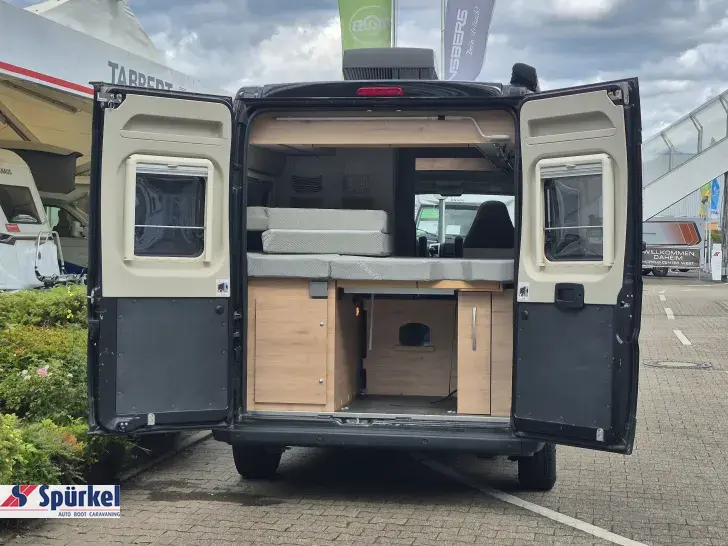 Fahrzeugbild Dethleffs Globetrail 600 Sondermodell 90 Jahre Edition #15