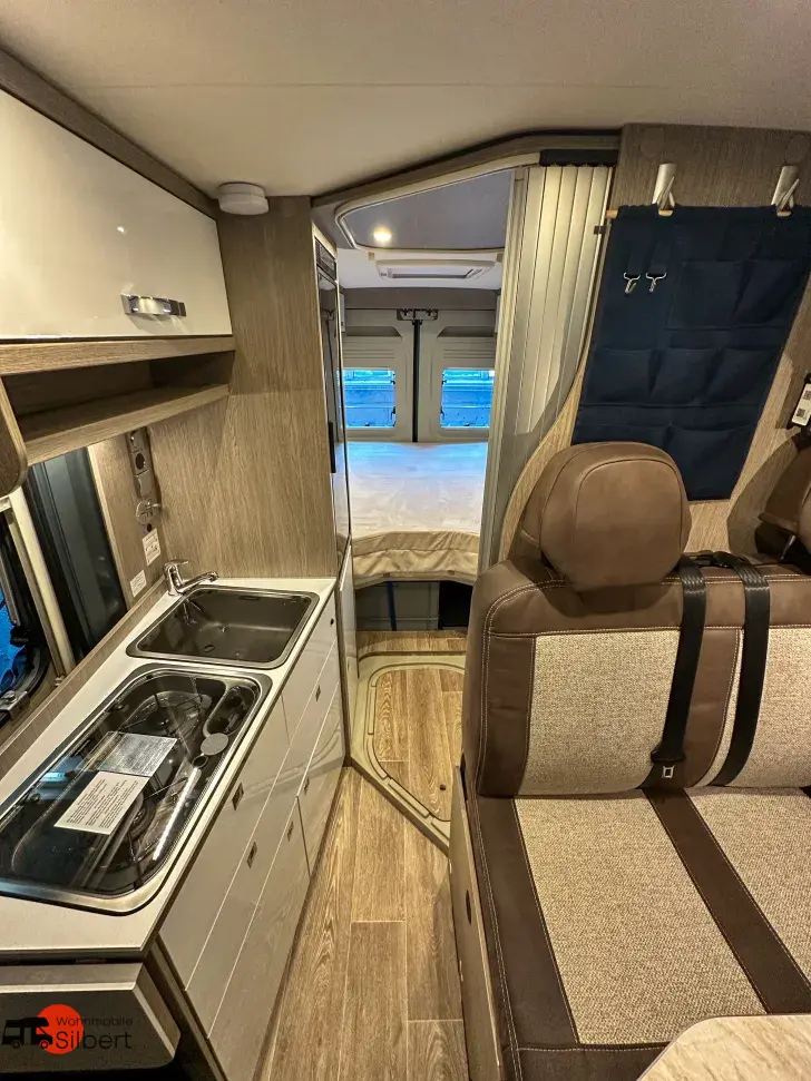 Fahrzeugbild Pössl D-Line Roadcruiser Evolution - elek. Längsbetten*WLAN*Radtr #7