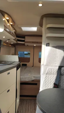 Fahrzeugbild Malibu Van Compact 540 DB #7