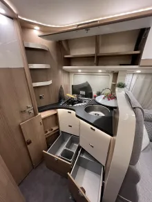 Fahrzeugbild Malibu T 490 LE (549) #19