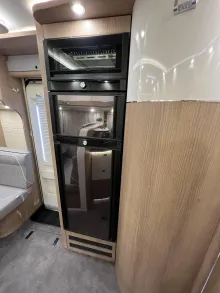 Fahrzeugbild Malibu T 490 LE (549) #20