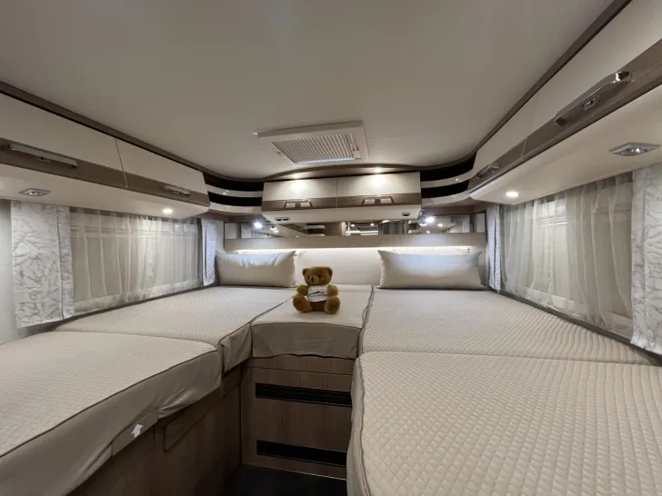 Fahrzeugbild Malibu T 490 LE (549) #22