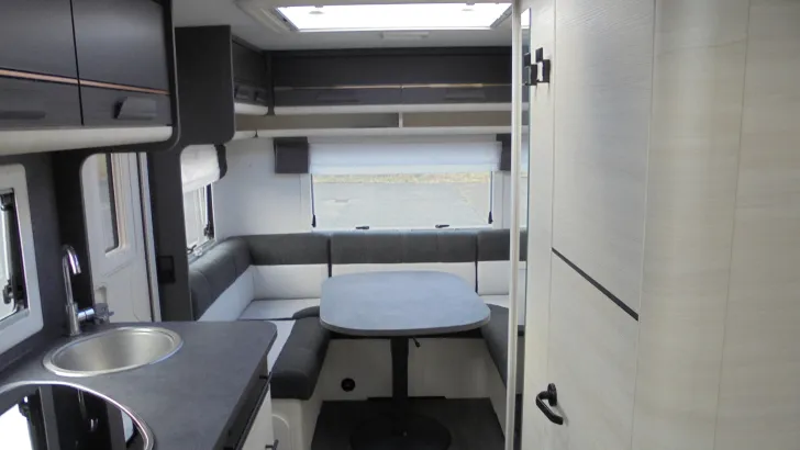 Fahrzeugbild Sterckeman Evolution 492 LJ #10