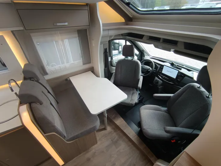 Fahrzeugbild Carado Edition26 T Ford 338 H SALE:spar bis zu 9000 EUR #14