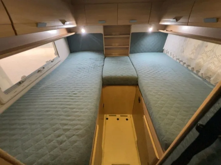Fahrzeugbild Rimor Sailer 695/Einzelbetten/Heckgarage/AHK #10