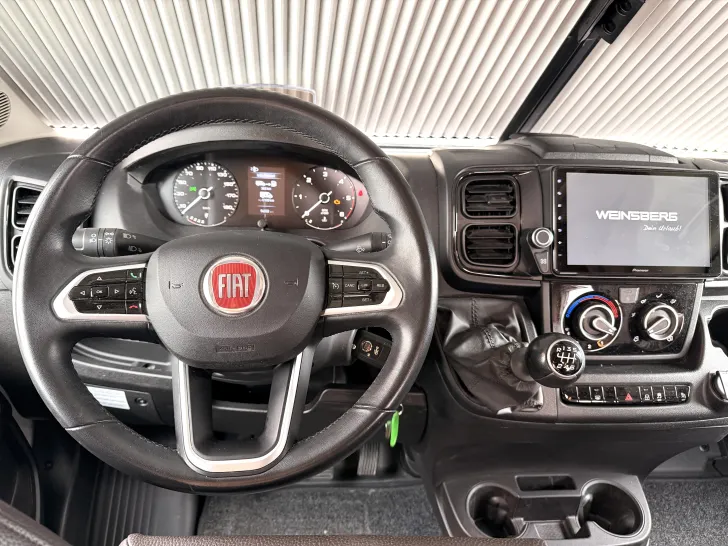 Fahrzeugbild Weinsberg CaraCompact 600 MF EDITION [PEPPER] AHK, Dachklima, Solaranlage #14