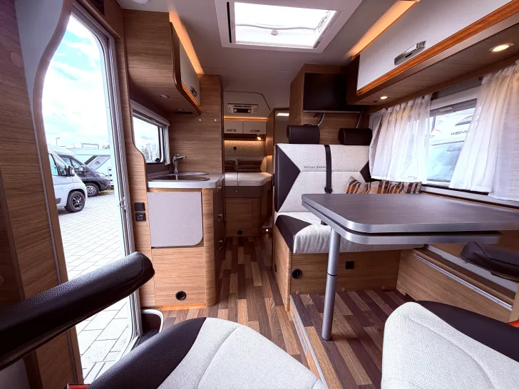 Fahrzeugbild Weinsberg CaraCompact 600 MF EDITION [PEPPER] AHK, Dachklima, Solaranlage #8