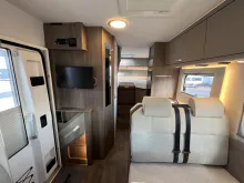 Fahrzeugbild Carado T 328 #6