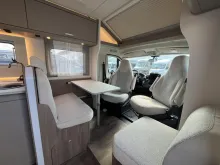Fahrzeugbild Carado T 328 #8
