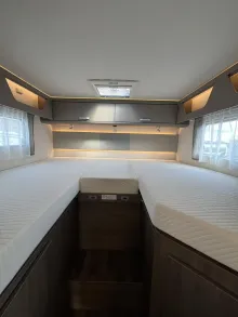 Fahrzeugbild Carado T 328 #11