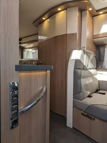 Fahrzeugbild Malibu I 430 LE 2105 - 580, Schalter #12