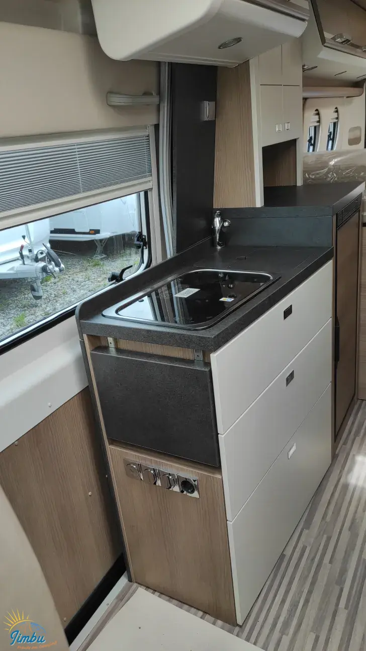 Fahrzeugbild Malibu Van Diversity 640 LE K charming GT skyview #9