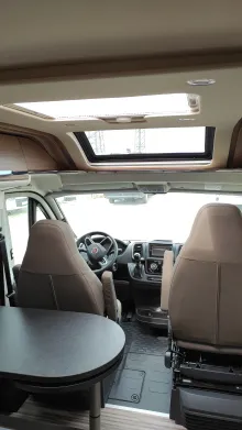 Fahrzeugbild Malibu Van Diversity 640 LE K charming GT skyview #15