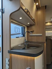 Fahrzeugbild Malibu T 430 LE #14