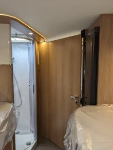 Fahrzeugbild Malibu T 430 LE #22
