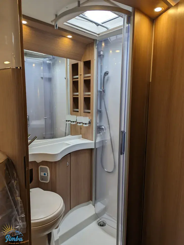 Fahrzeugbild Malibu T 430 LE #23