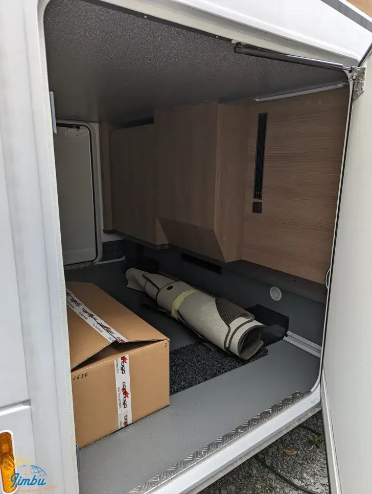 Fahrzeugbild Malibu T 430 LE #34