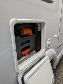 Fahrzeugbild Malibu T 430 LE #38