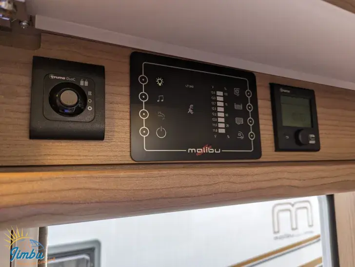 Fahrzeugbild Malibu I 430 LE 2113 - 581, Schalter #26