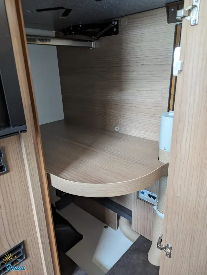 Fahrzeugbild Malibu I 430 LE 2113 - 581, Schalter #29