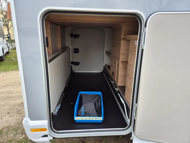 Fahrzeugbild Knaus L!VE / LIVE Wave 650 MEG *Black-Selection* #11