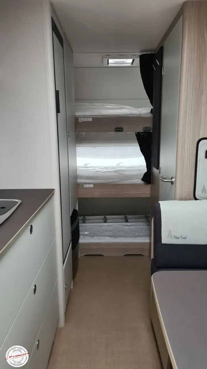 Fahrzeugbild Bürstner Premio 495 TK 6P.*junger Mietwagen #13