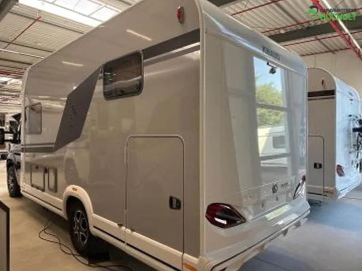 Fahrzeugbild Knaus LIVE WAVE 650 MEG BLACK SELECTION Modell 2026 / Rahmenfenster #7
