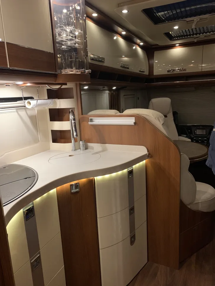 Fahrzeugbild Carthago chic s-plus I 50 sehr gepflegt #10