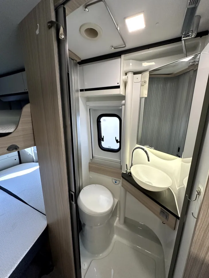 Fahrzeugbild Adria Twin 600 SPB #19