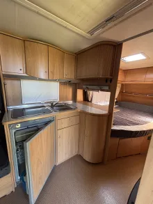 Fahrzeugbild Bürstner Ventana 460 TS sehr gepflegt #5