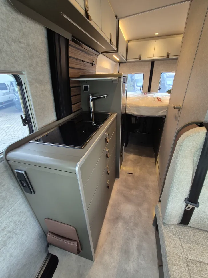 Fahrzeugbild Hymer Grand Canyon S *CrossOver*Aufstelldach* #21