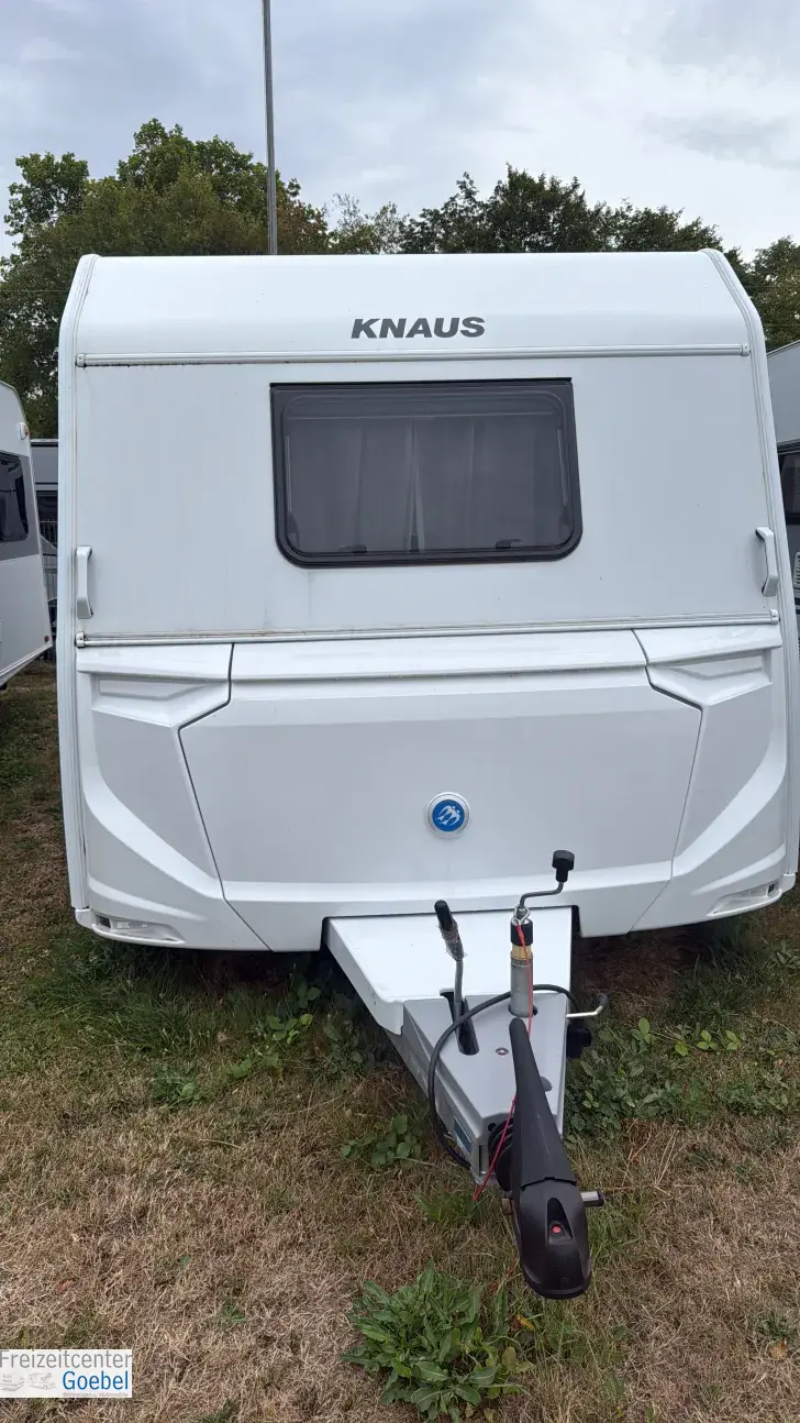 Frontal Vorne Knaus Sport 420 QD