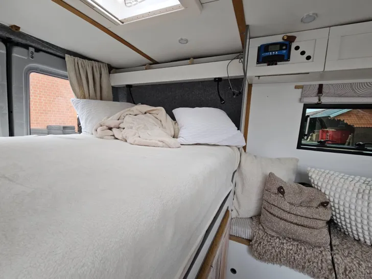 Fahrzeugbild Mercedes-Benz Sprinter 313 CDI Klimaanlage Solar #6