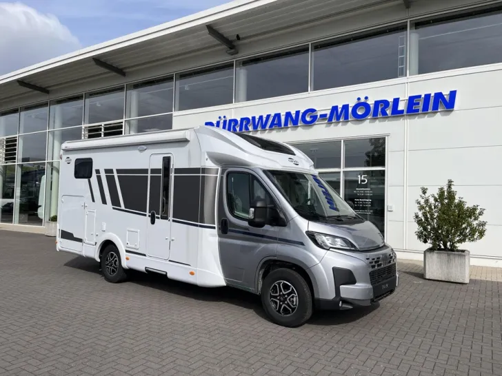 Fahrzeugbild Carado T 328 #1