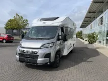 Fahrzeugbild Carado T 328 #2