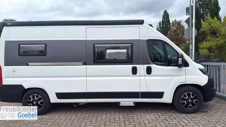 Seitlich Peugeot Boxer 2,0 HDi