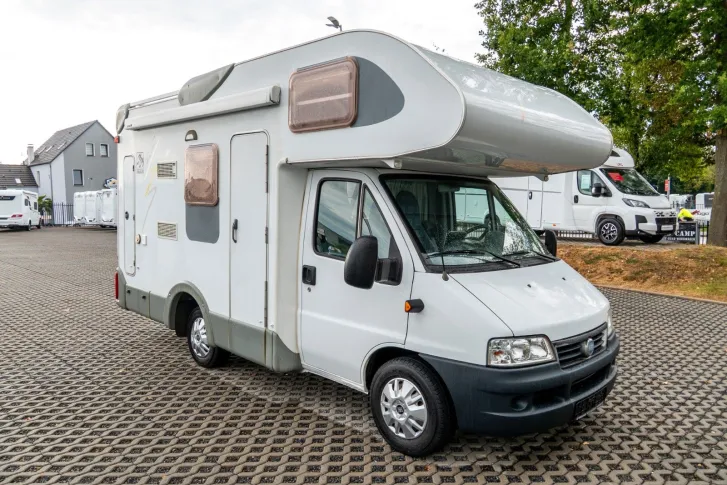 Fahrzeugbild Knaus Sun Traveller 505D *AHK*Navi*DR+HL*DPF #2