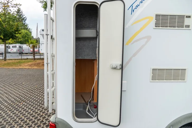 Fahrzeugbild Knaus Sun Traveller 505D *AHK*Navi*DR+HL*DPF #6