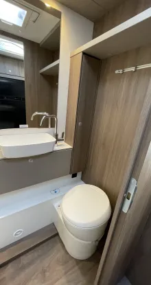 Fahrzeugbild Carado A 464 Pro Abverkauf Ausstellungswagen 26 #16