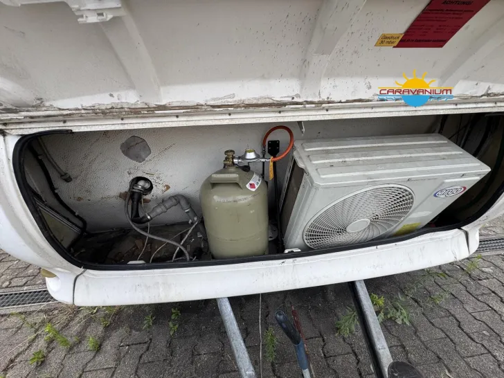 Fahrzeugbild Hobby Excellent 560 KMFe #11