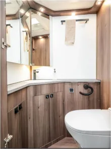 Fahrzeugbild Kabe Crown TRAQ i830 LGB 2000 kg Anhängelast #10