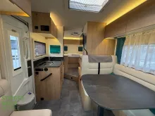 Fahrzeugbild Joa Camp 70 T*2xSolar*Lithium*Wechselr.*SAT+TV*Klima*Uvm. #16