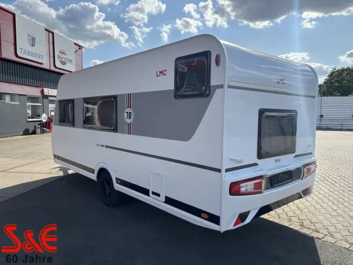 Fahrzeugbild LMC Style 490 K #4